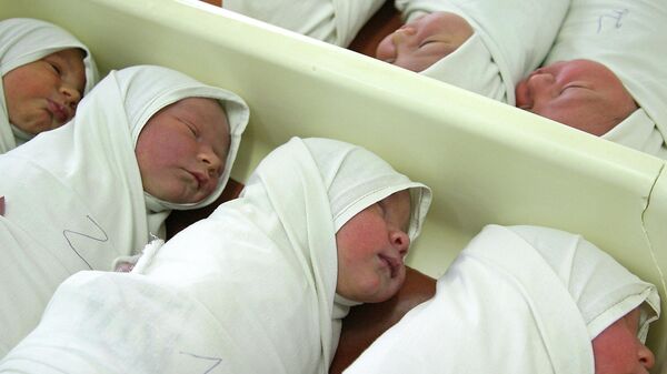 Новорожденные, архивное фото - Sputnik Казахстан