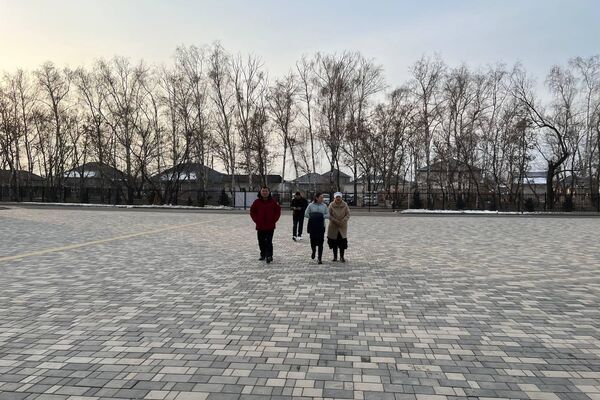 Жители села Алмалыбак Карасайского района Алматинской области на референдуме по новой Конституции Казахстана - Sputnik Казахстан