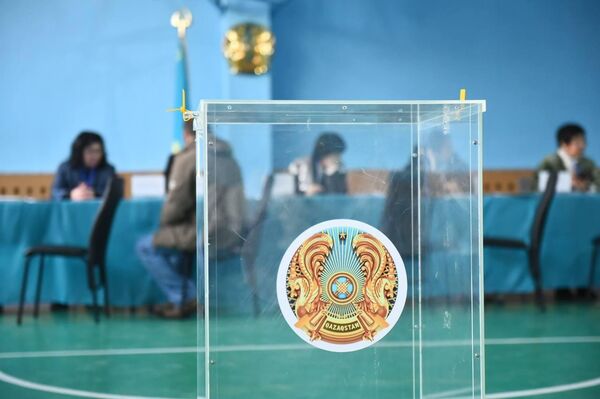 В Алматы проходит референдум по новой Конституции Казахстана  - Sputnik Казахстан