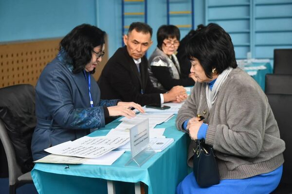 В Алматы проходит референдум по новой Конституции Казахстана  - Sputnik Казахстан