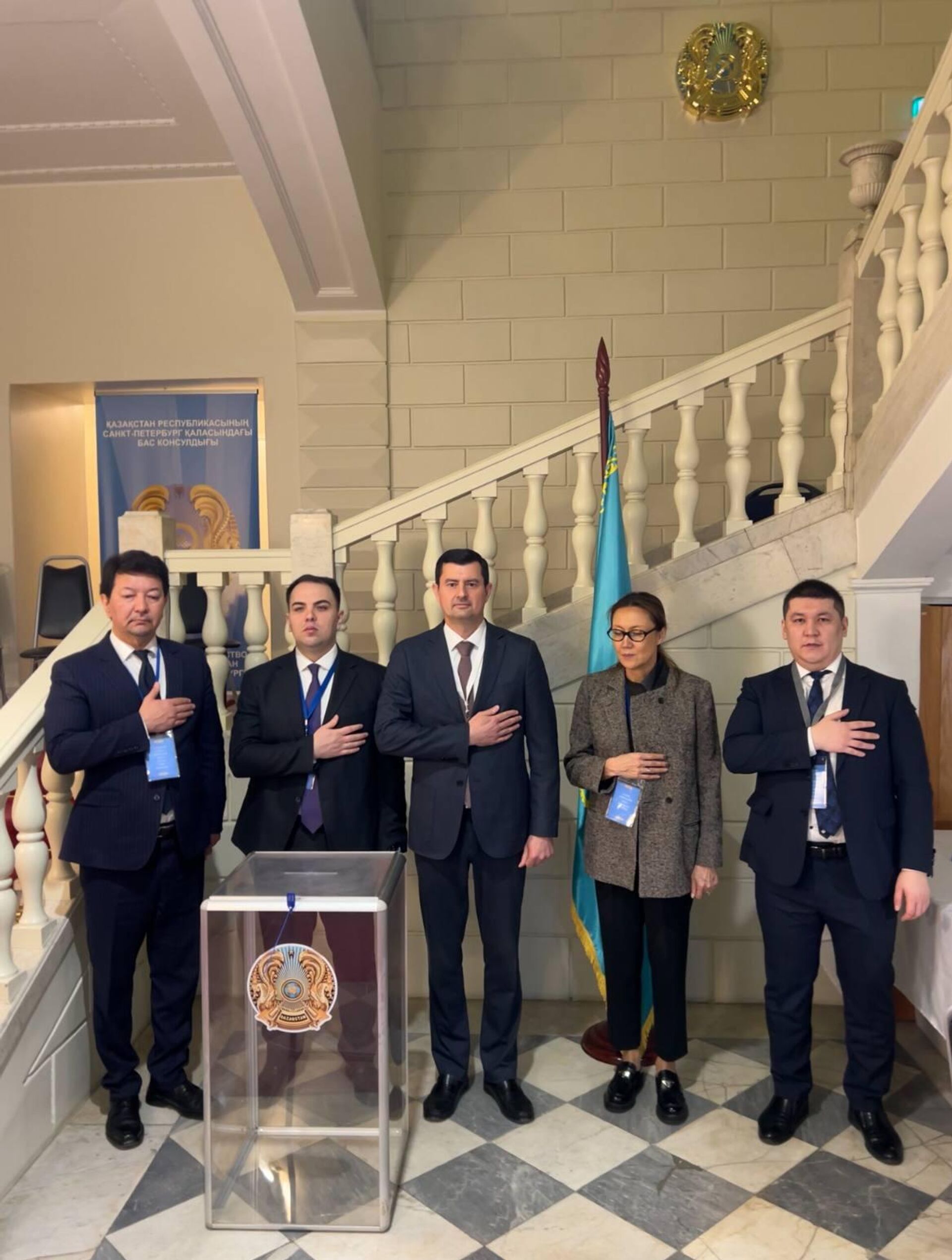 В Санкт-Петербурге проходит референдум по новой Конституции Казахстана - Sputnik Қазақстан, 1920, 15.03.2026