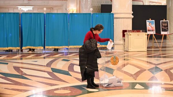 В Астане проходит референдум по новой Конституции Казахстана  - Sputnik Қазақстан