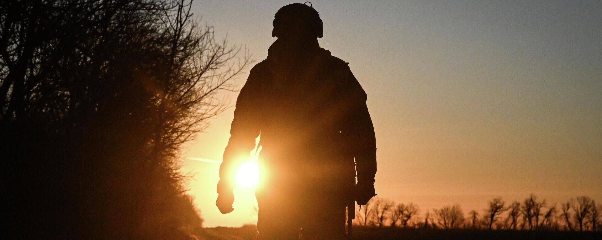 Боевая работа расчета РСЗО Град группировки войск Центр на Днепропетровском направлении СВО - Sputnik Казахстан, 1920, 15.03.2026