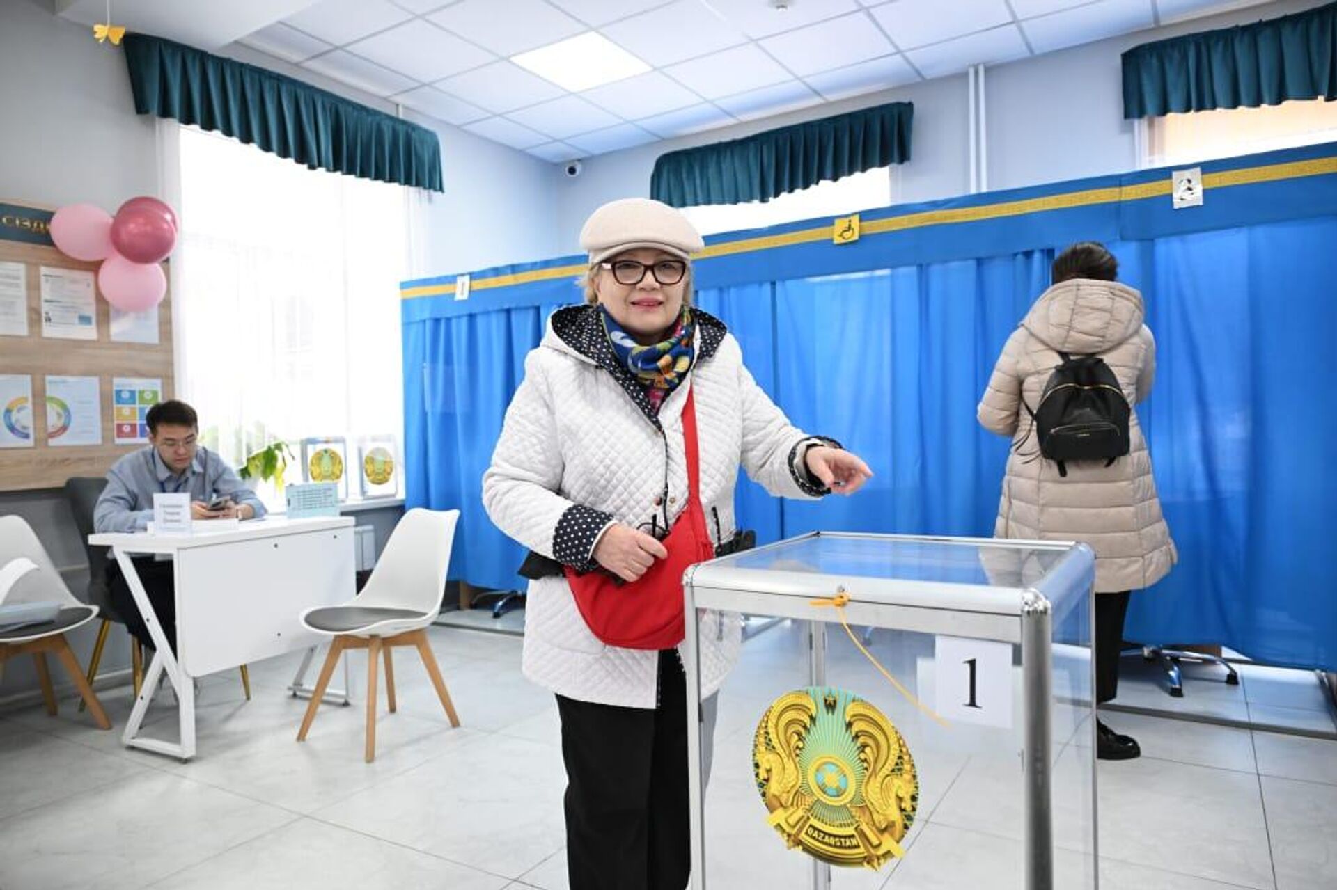 Голосование на референдуме в Алматы  - Sputnik Казахстан, 1920, 15.03.2026