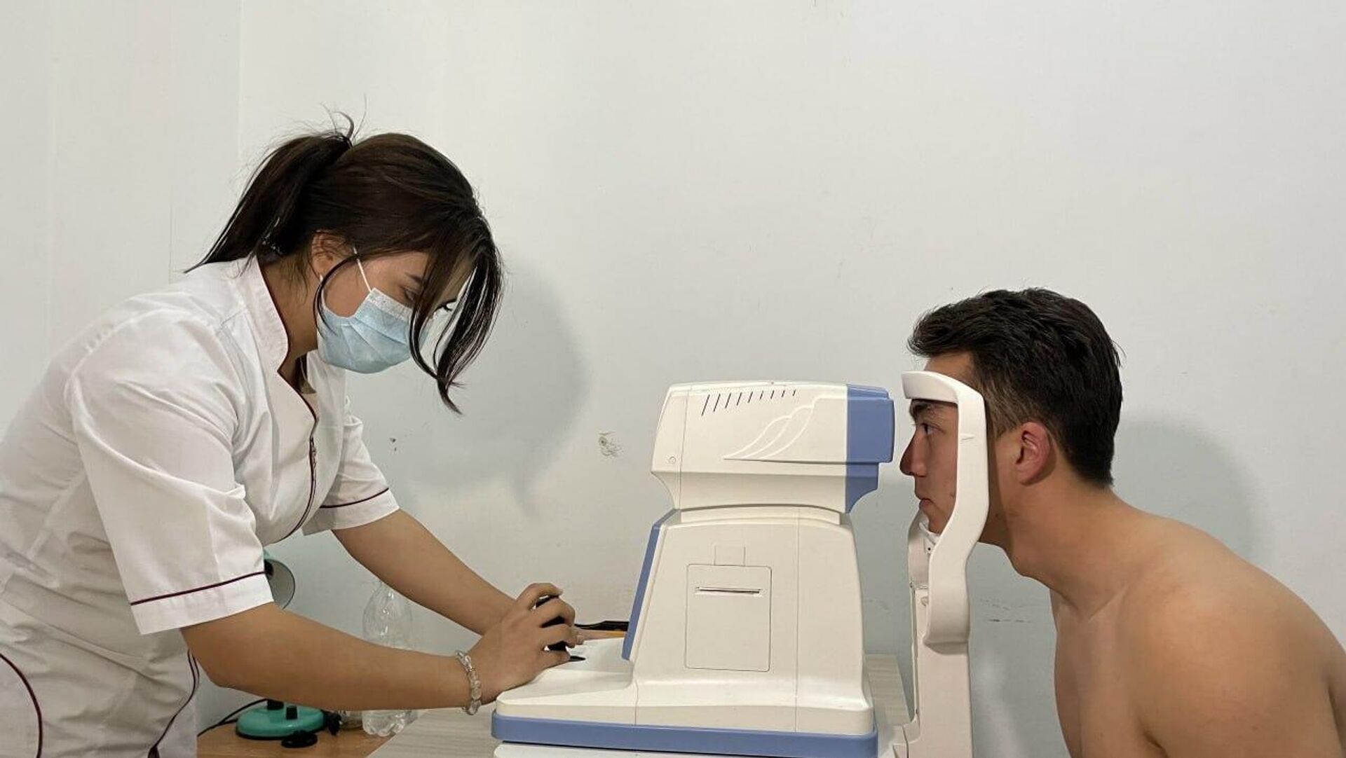 Медосмотр призывников - Sputnik Казахстан, 1920, 17.03.2026