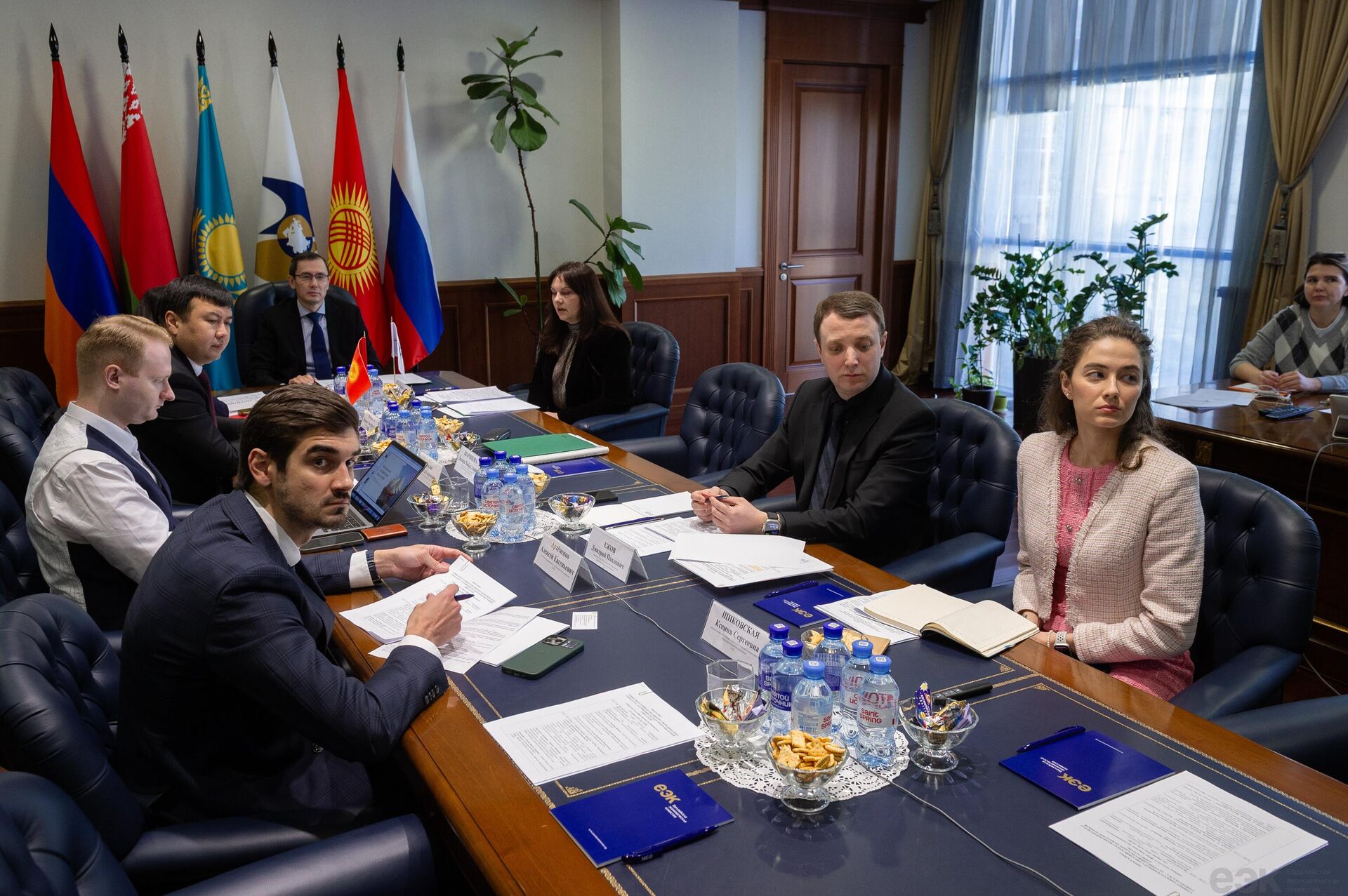 Первый отраслевой совместный семинар ЕАЭС – АСЕАН на тему Обмен опытом в сфере морских грузоперевозок - Sputnik Қазақстан, 1920, 18.03.2026