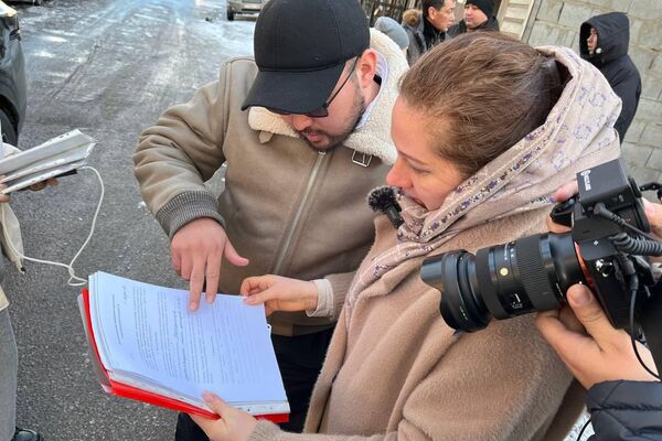 Алматыда тұрғындар мен банк арасында дау шықты - Sputnik Қазақстан