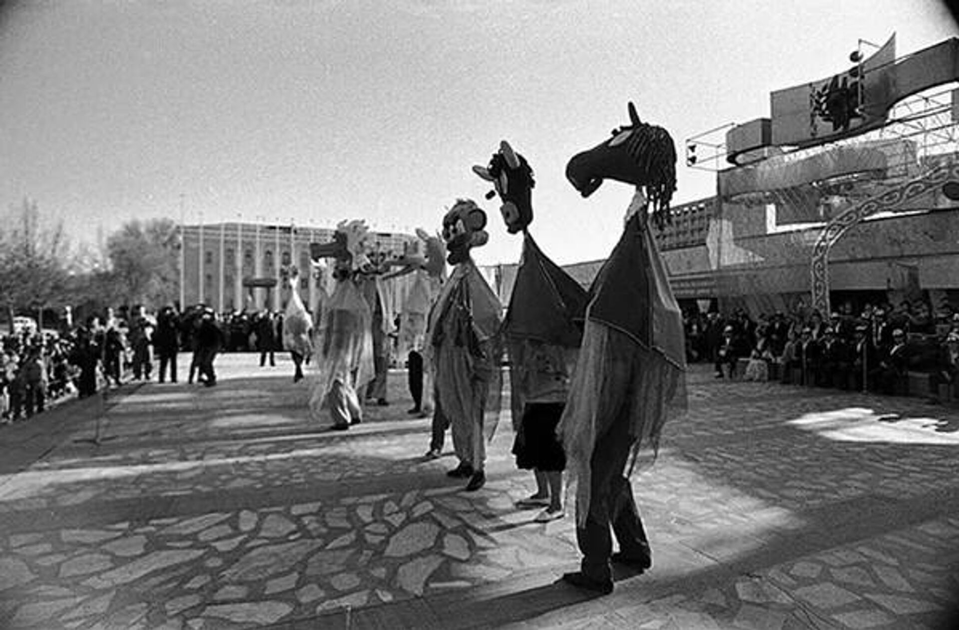 Первое празднование Нооруза в Кыргызстане - Sputnik Казахстан, 1920, 19.03.2026