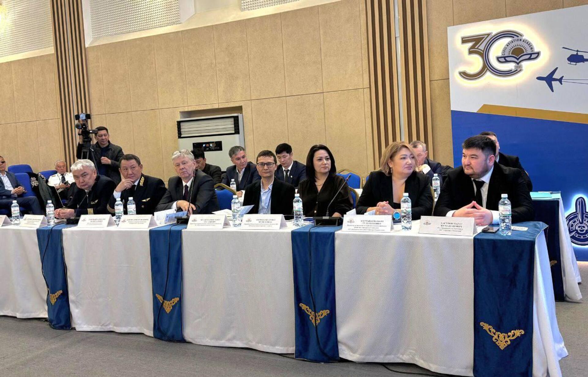 Презентация Атласа новых профессий и компетенций в сфере авиации в Алматы - Sputnik Казахстан, 1920, 20.03.2026