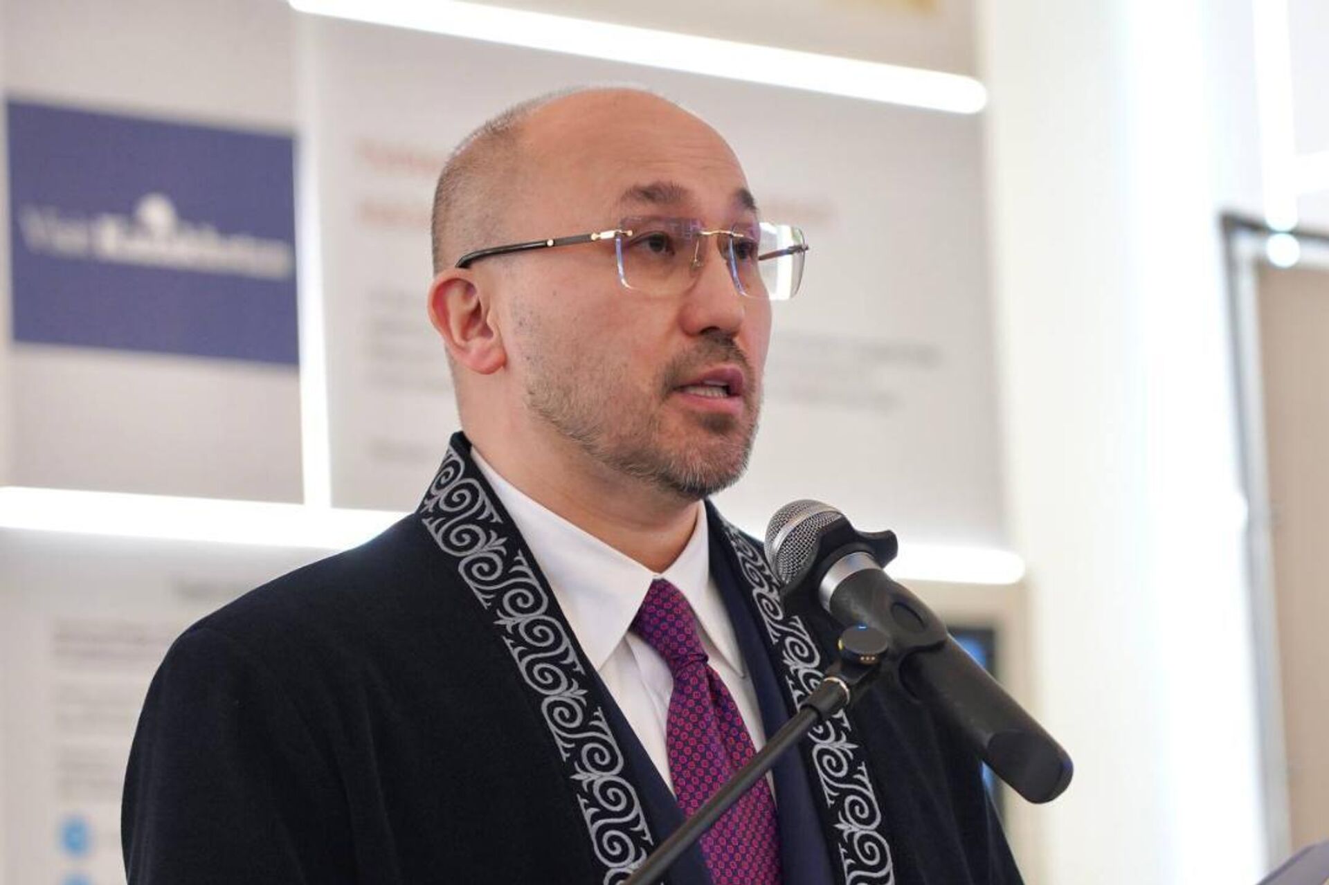 Посол Казахстана в России Даурен Абаев - Sputnik Казахстан, 1920, 21.03.2026