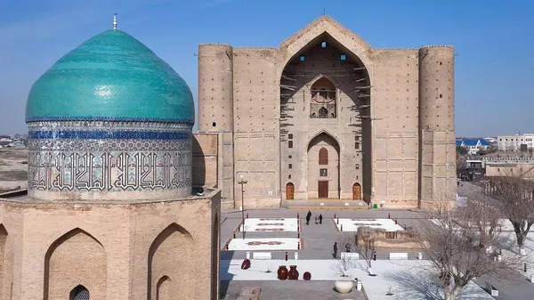 Сыртқы істер министрлігі Түркістанды Таяу Шығыстағы келіссөздер алаңы ретінде ұсынды
 - Sputnik Қазақстан