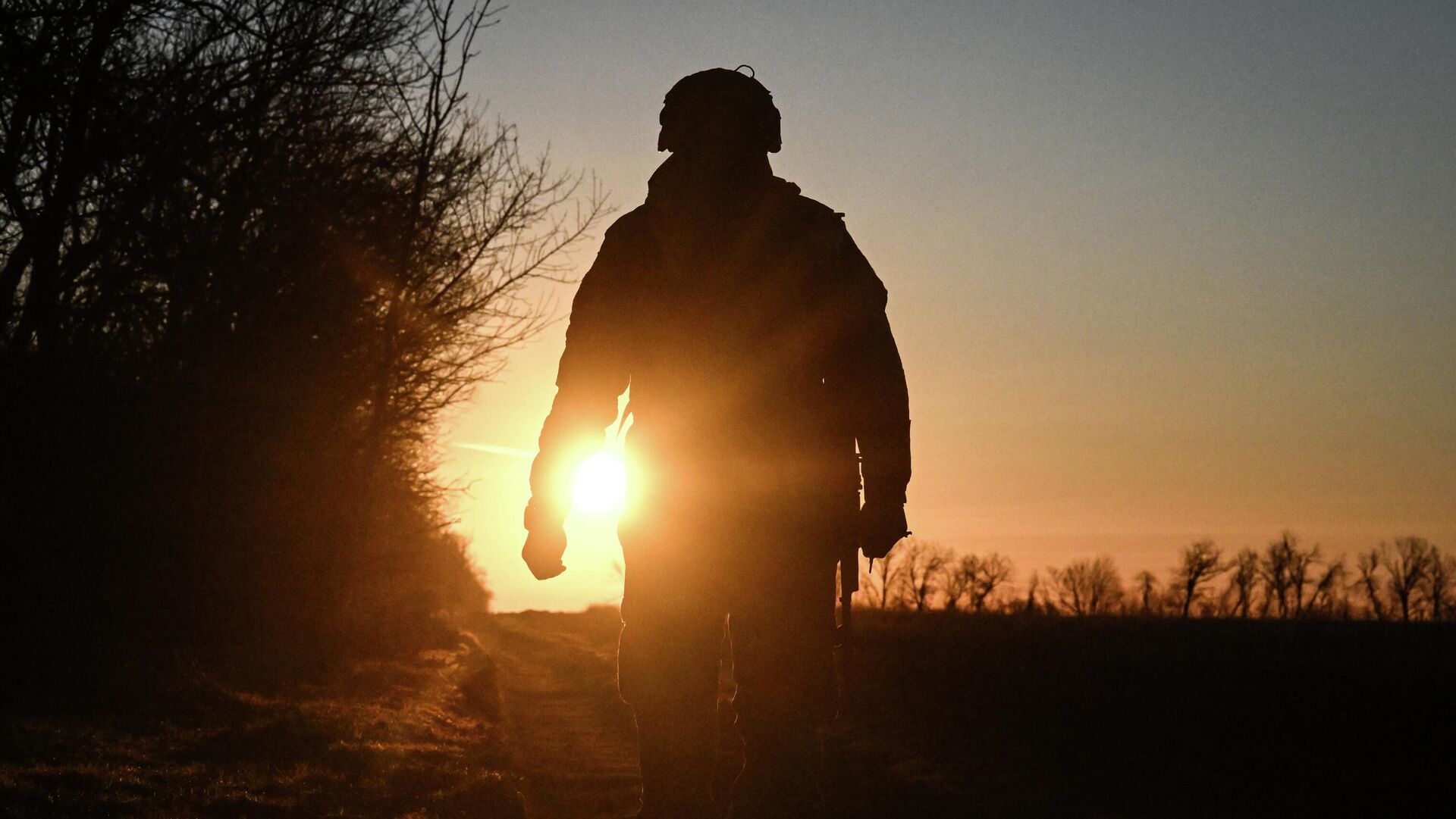 Боевая работа расчета РСЗО Град группировки войск Центр на Днепропетровском направлении СВО Боевая работа расчета РСЗО Град группировки войск Центр на Днепропетровском направлении СВО - Sputnik Казахстан, 1920, 21.03.2026