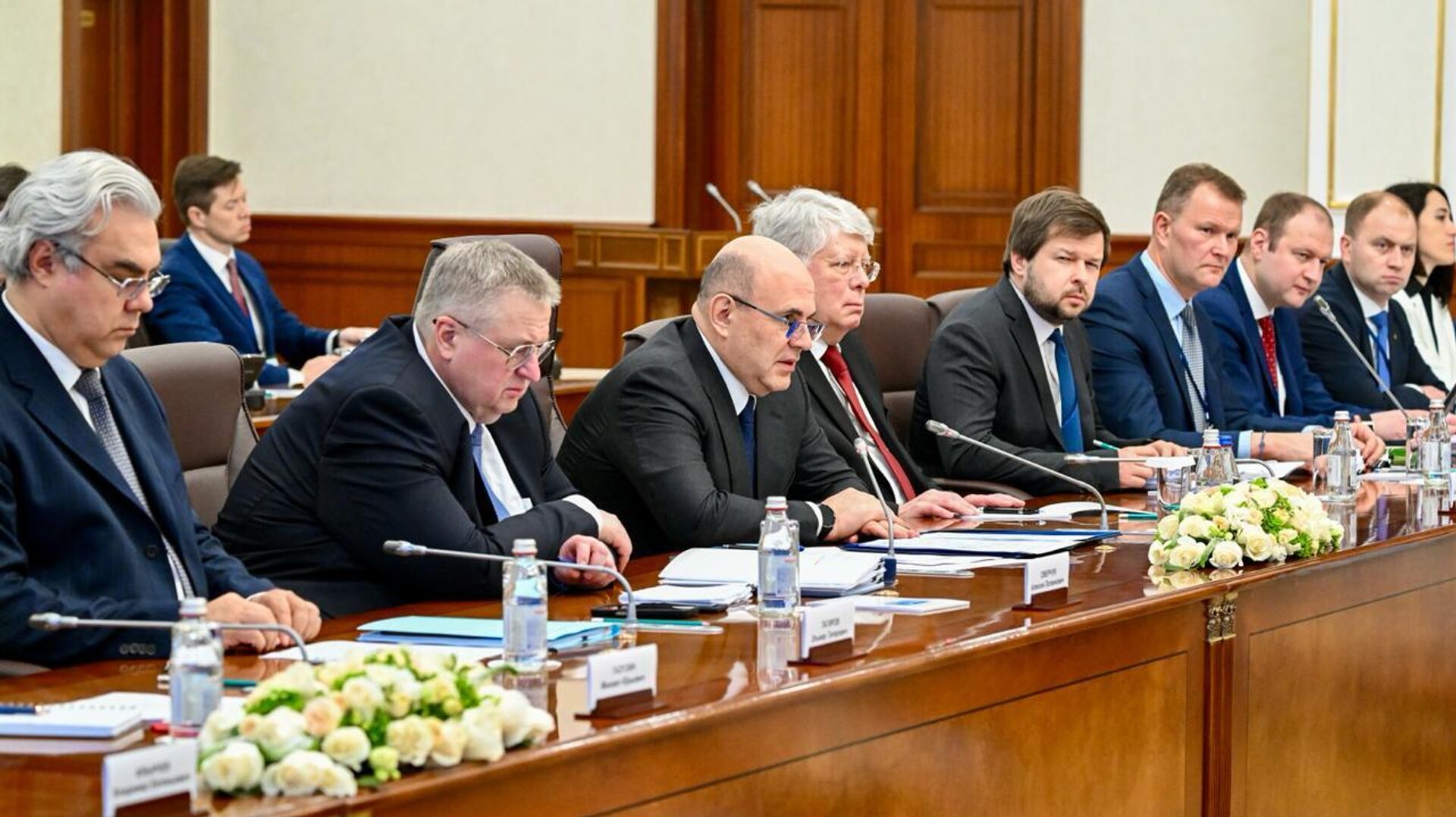 Главы правительств России и Казахстана Михаил Мишустин и Олжас Бектенов провели переговоры - Sputnik Казахстан, 1920, 26.03.2026