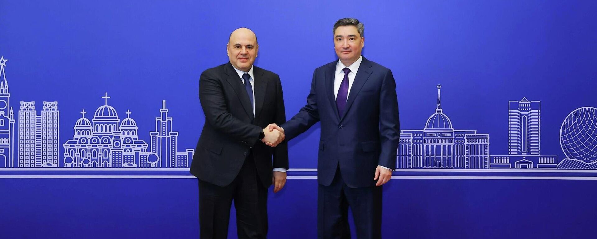 Главы правительств России и Казахстана Михаил Мишустин и Олжас Бектенов Главы правительств России и Казахстана Михаил Мишустин и Олжас Бектенов - Sputnik Казахстан, 1920, 26.03.2026