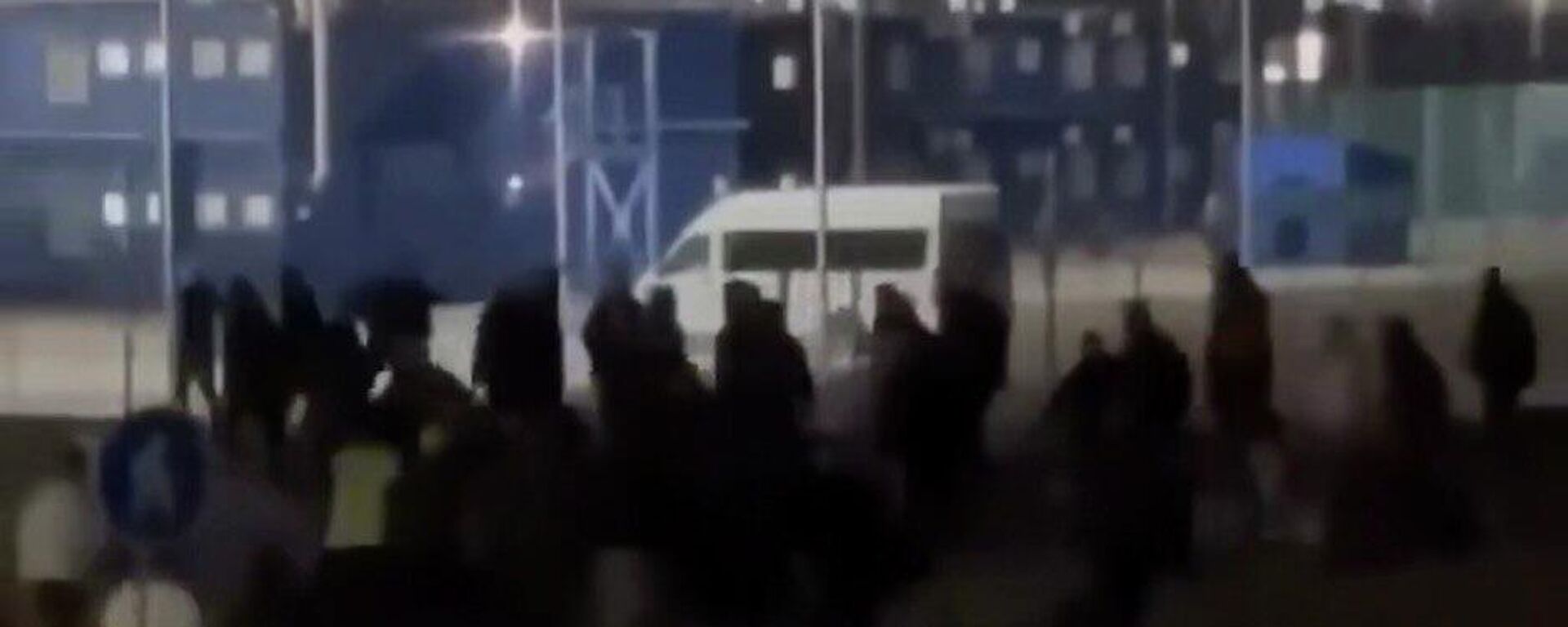 Инцидент в Ленинградской области с участием казахстанцев опубликовали в соцсетях - Sputnik Казахстан, 1920, 28.03.2026