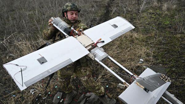 Боевая работа расчета БПЛА группировки войск Центр на Добропольском направлении СВО - Sputnik Казахстан
