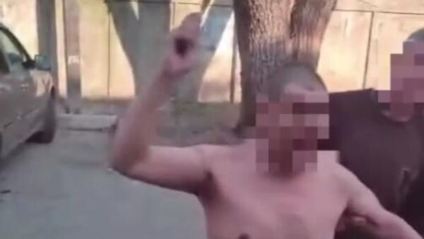  Алматинец угрожал работникам скорой помощи ножом  - Sputnik Казахстан