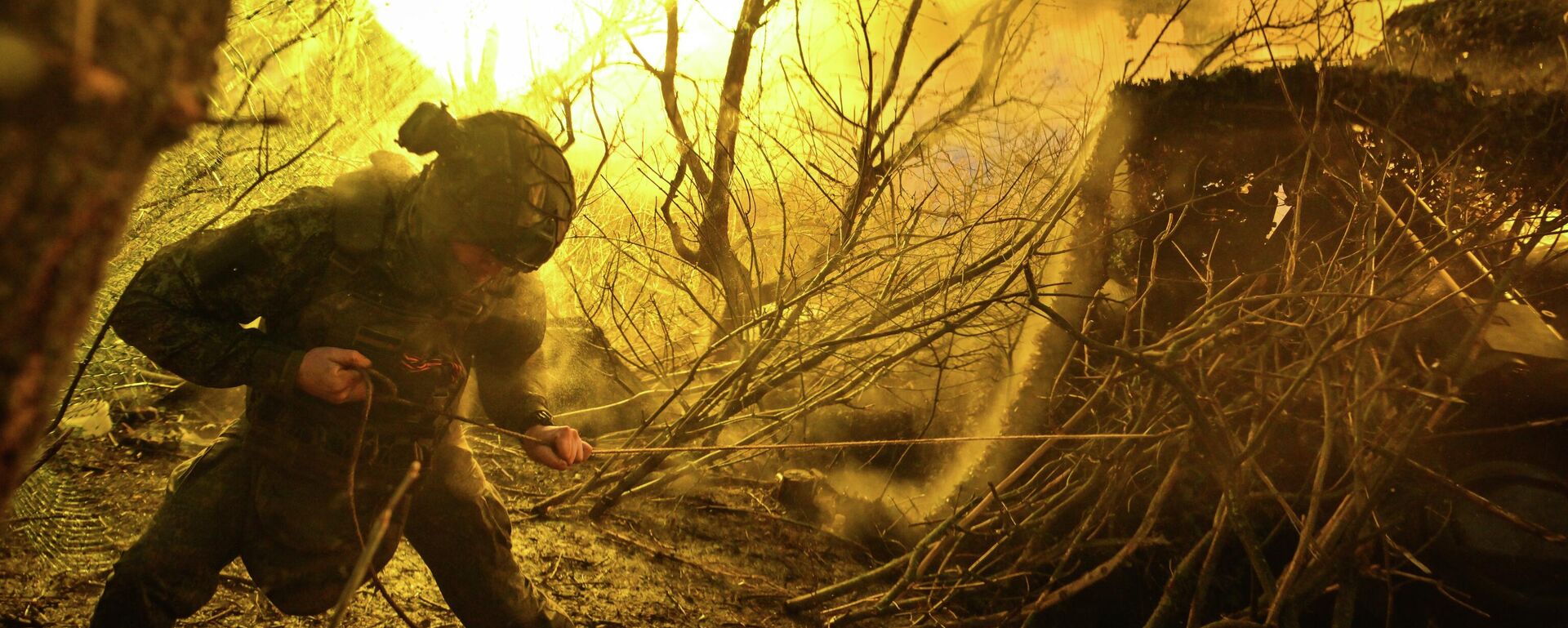 Боевая работа расчета пушки Гиацинт-С группировки войск Центр на Добропольском направлении СВО - Sputnik Казахстан, 1920, 01.04.2026