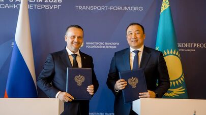 Министры транспорта России и Казахстана Андрей Никитин и Нурлан Сауранбаев