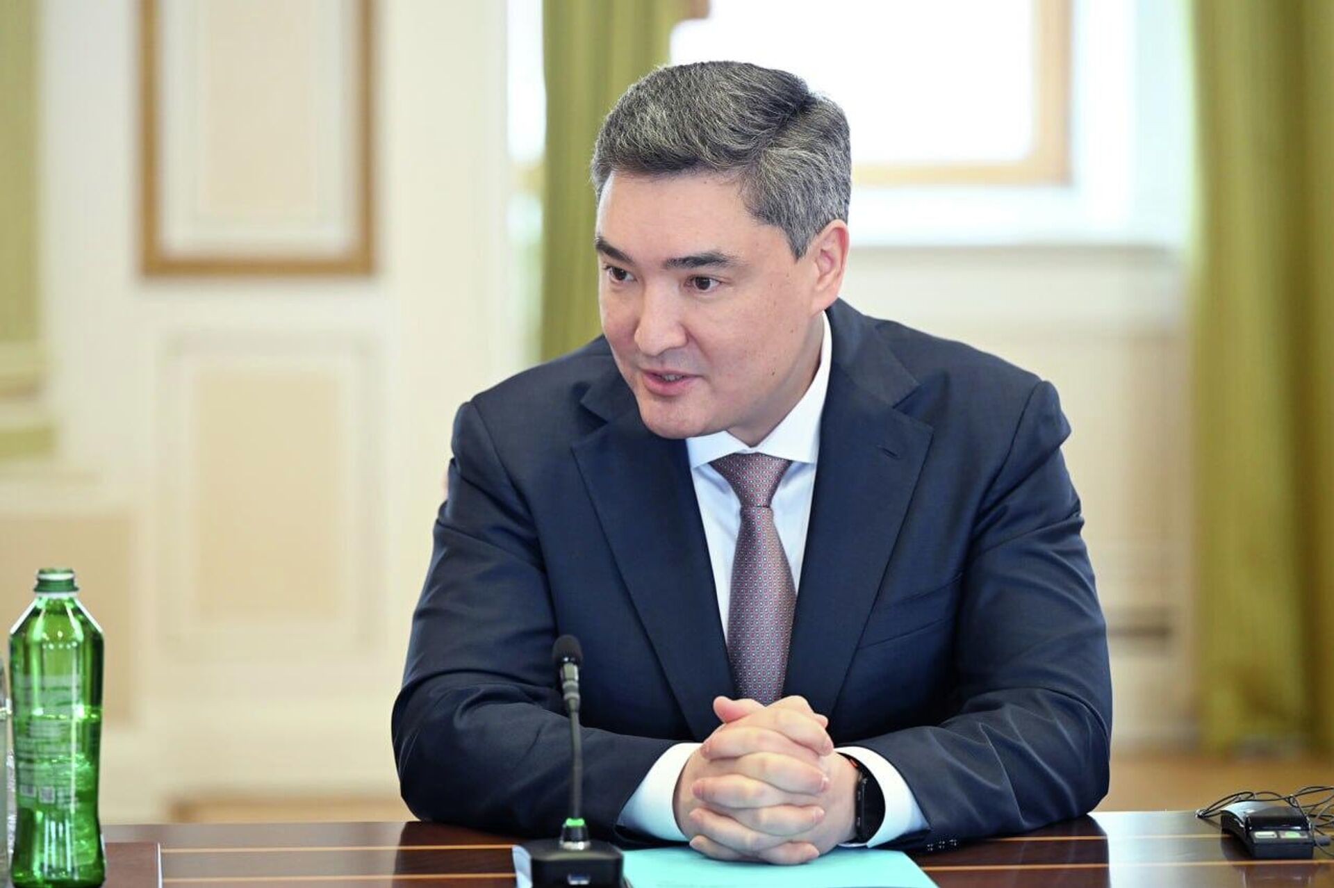 Премьер Казахстана Олжас Бектенов принял участие во встрече стран ОТГ в Баку - Sputnik Казахстан, 1920, 02.04.2026