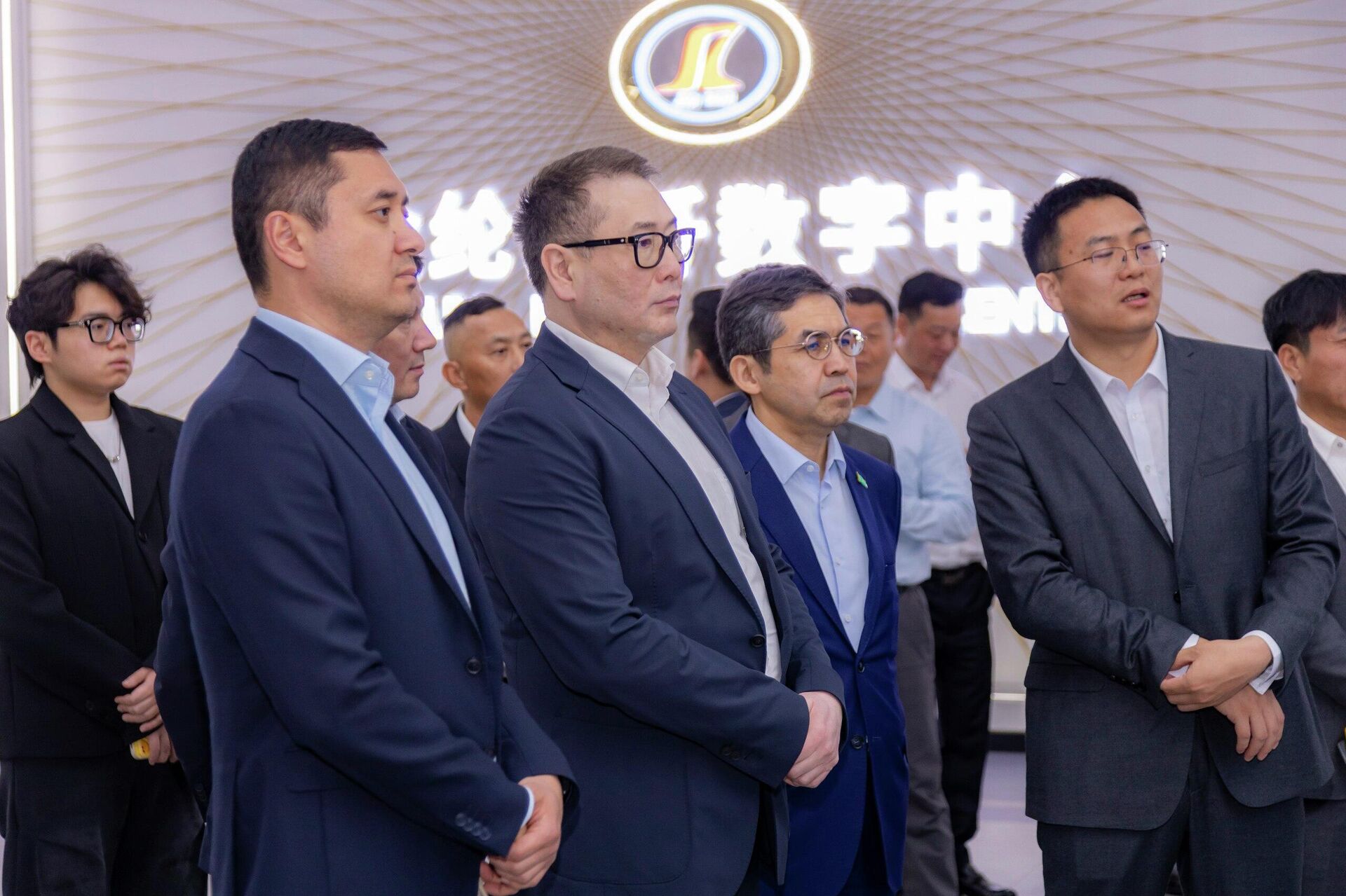 Поездка главы Минторговли и интеграции Казахстана Армана Шаккалиева в Китай - Sputnik Казахстан, 1920, 02.04.2026