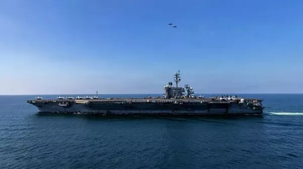 Иран нанес ракетный удар по американскому авианосцу Abraham Lincoln - СМИ
