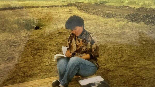 Рахат Көкеева саналы ғұмырының басым бөлігін даладағы экспедицияларда өткізді - Sputnik Қазақстан