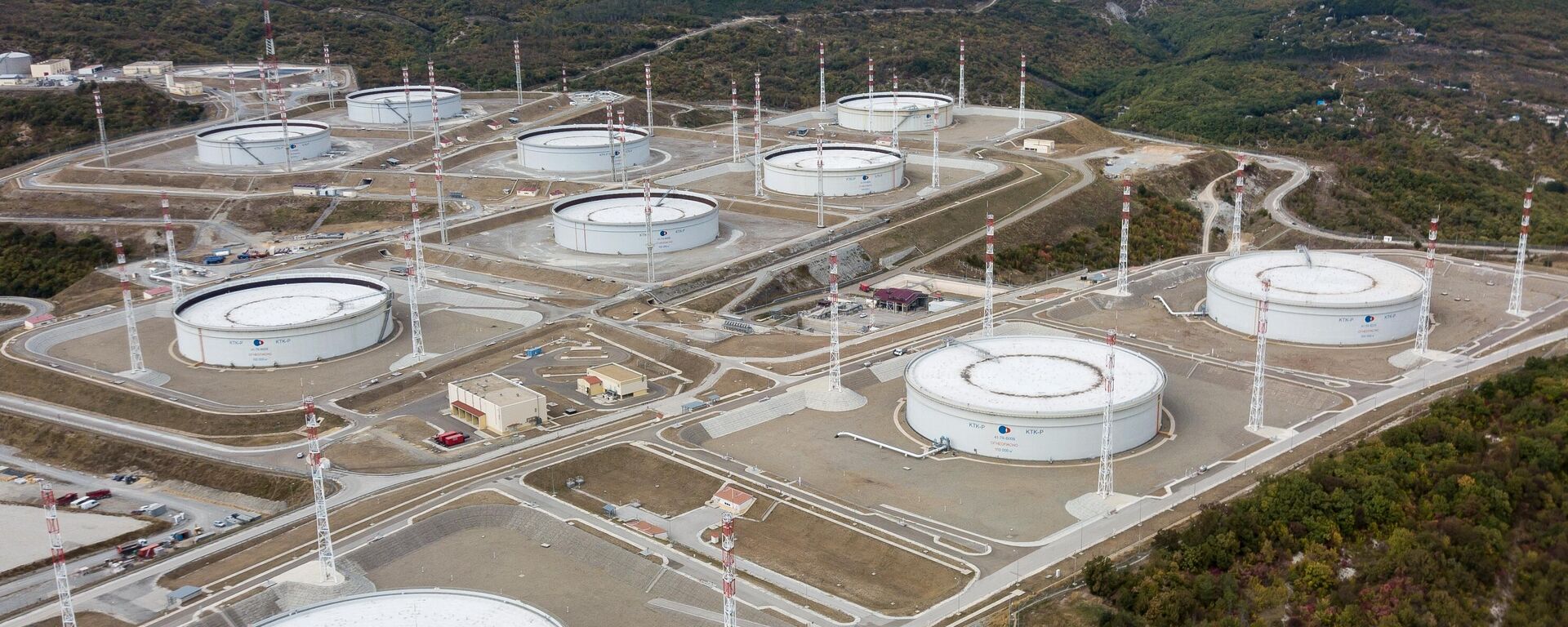 Нефтехранилище Каспийского трубопроводного консорциума - Sputnik Казахстан, 1920, 07.04.2026