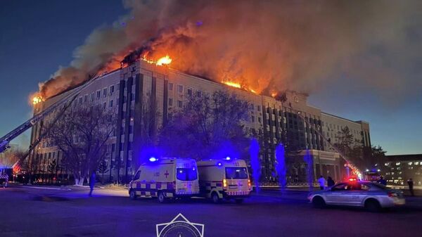 Пожар в акимате Актюбинской области  - Sputnik Казахстан