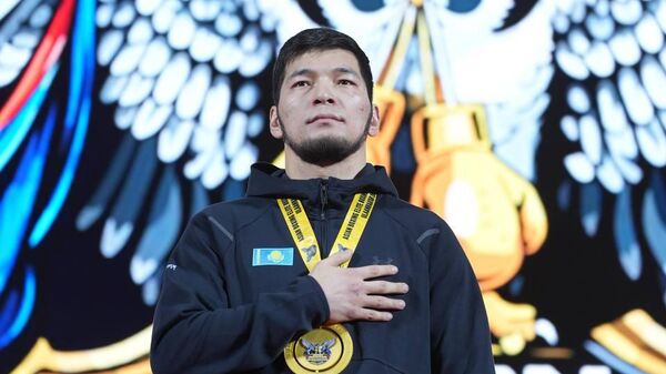 Казахстанский боксер Нурбек Оралбай впервые стал чемпионом Азии - Sputnik Казахстан