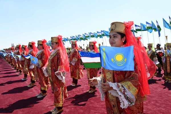 Касым-Жомарт Токаев прибыл с рабочим визитом в Узбекистан
 - Sputnik Казахстан