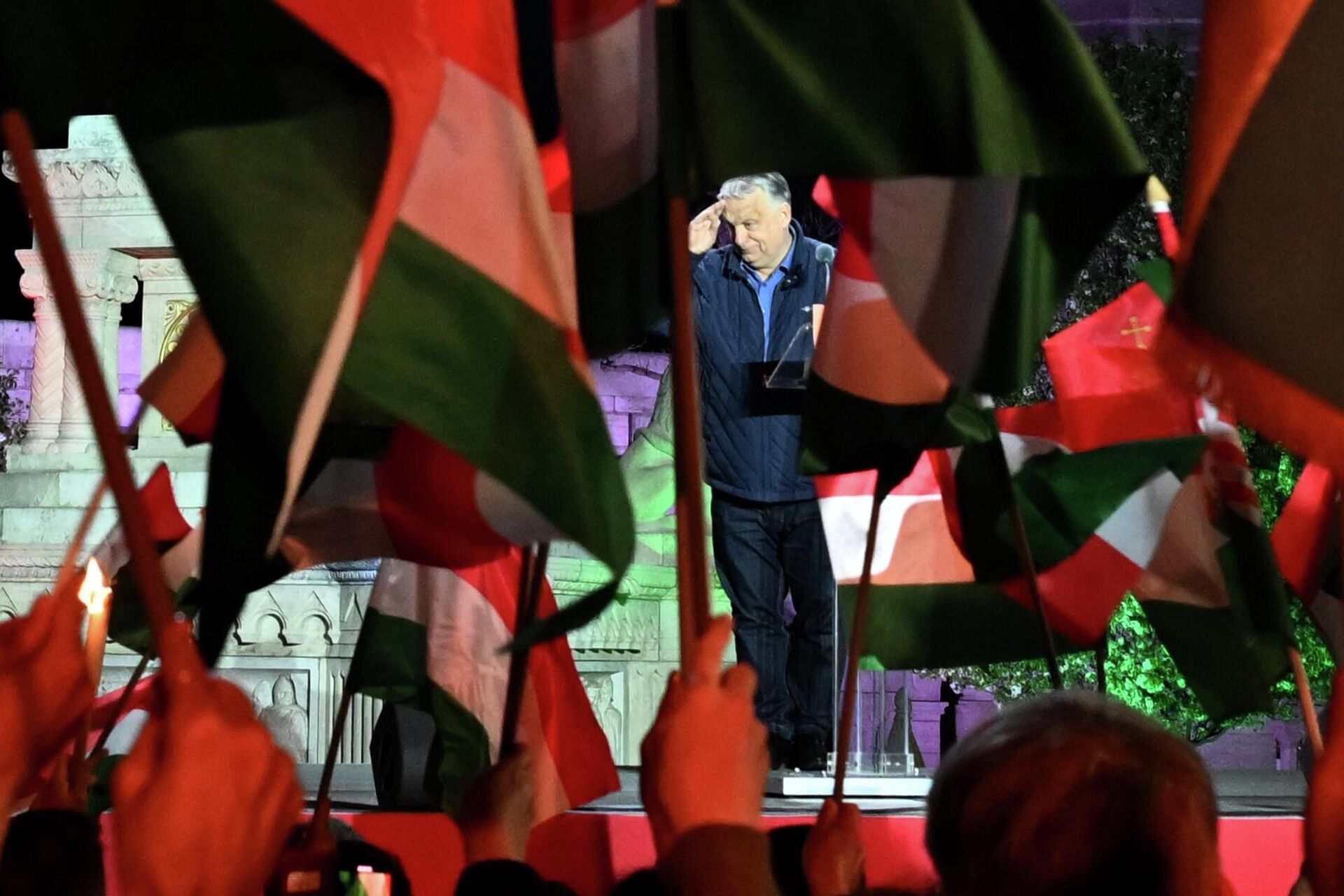 Премьер-министр Венгрии Виктор Орбан - Sputnik Казахстан, 1920, 13.04.2026