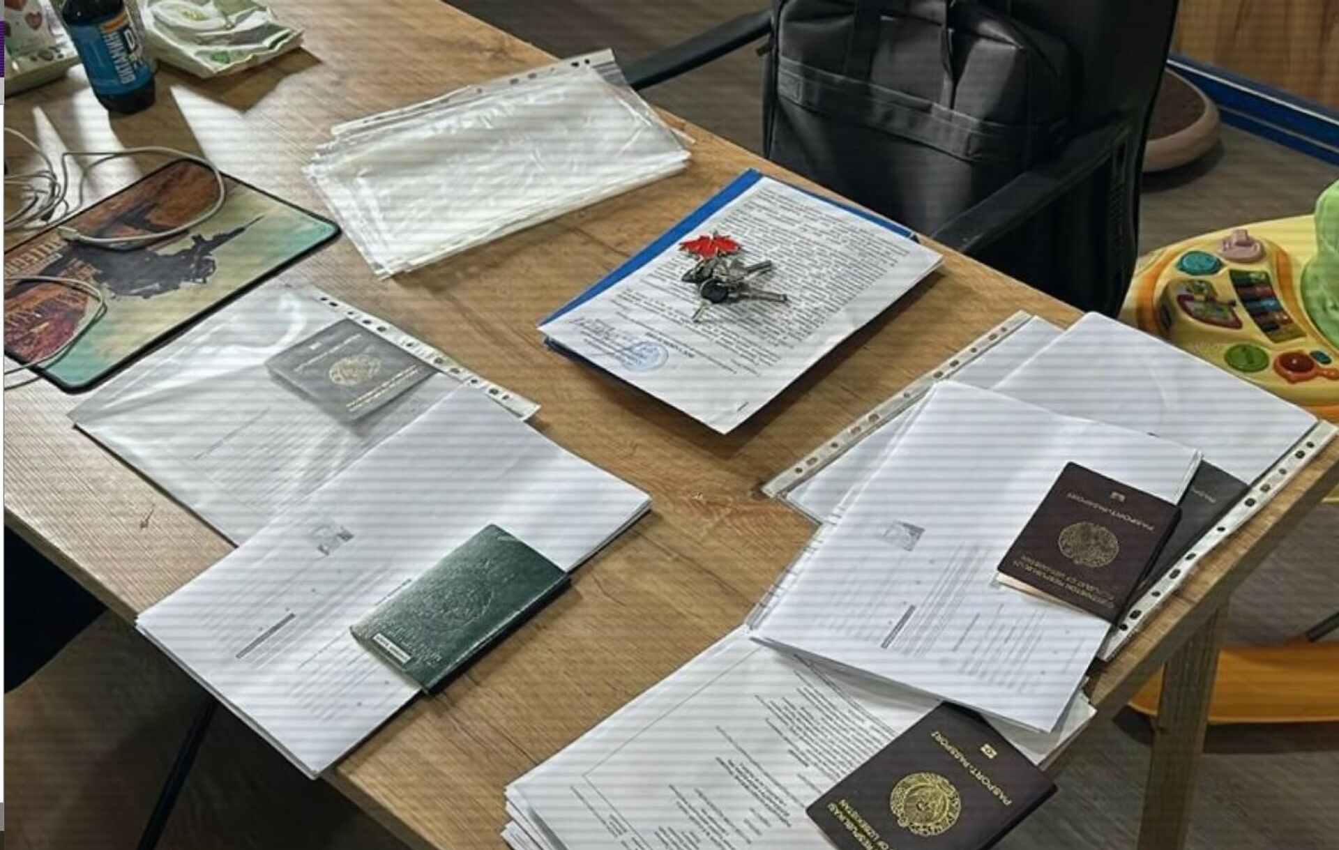 Канал незаконной миграции пересекли полицейские в Шымкенте - Sputnik Казахстан, 1920, 13.04.2026