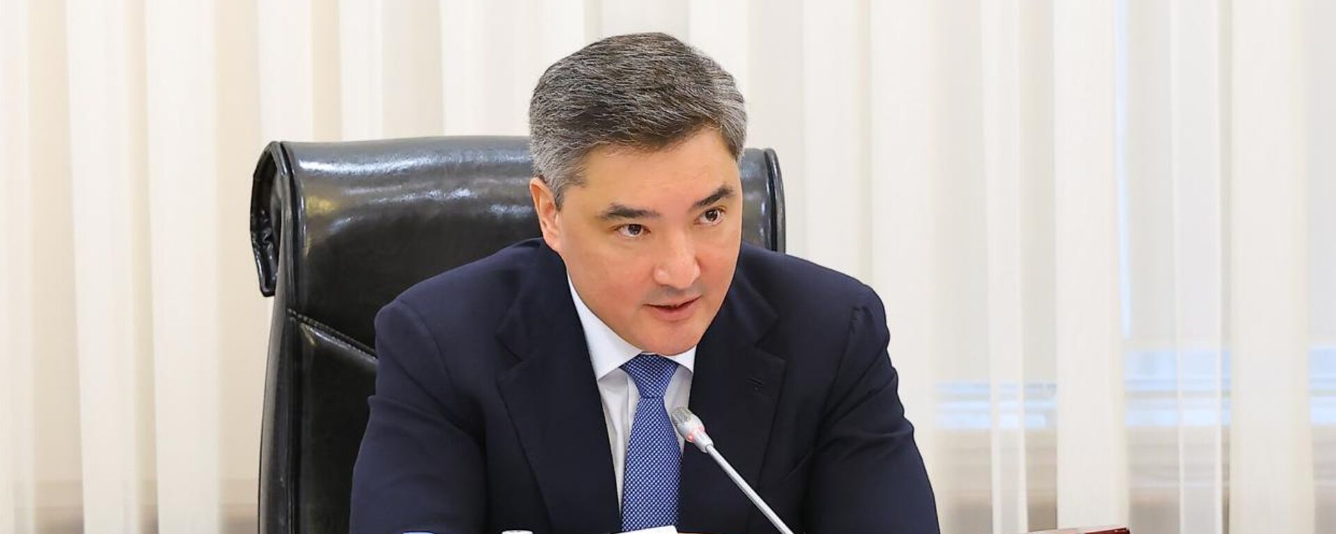 Совещание в правительстве Казахстана - Sputnik Қазақстан, 1920, 13.04.2026