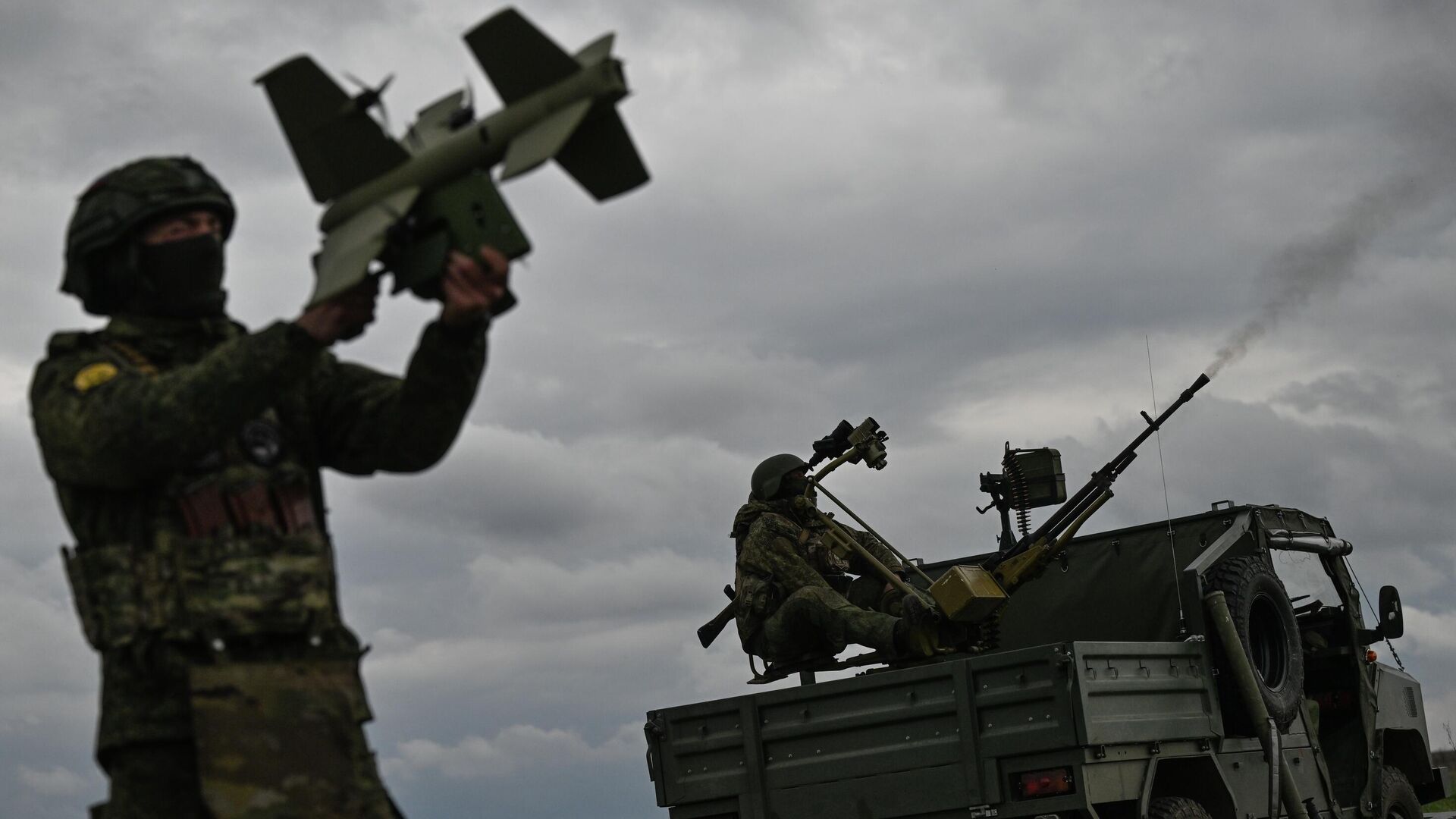 Боевая работа мобильной огневой группы группировки Южная на Константиновском направлении СВО Боевая работа мобильной огневой группы группировки Южная на Константиновском направлении СВО - Sputnik Казахстан, 1920, 13.04.2026