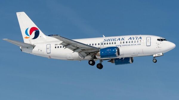 Самолет авиакомпании Shirak Avia - Sputnik Казахстан