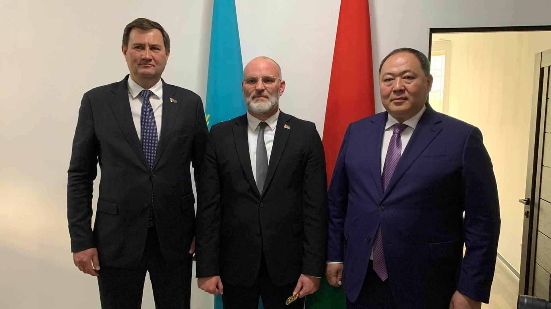 Открытие Генерального консульства Беларуси в Алматы Открытие Генерального консульства Беларуси в Алматы - Sputnik Казахстан, 1920, 15.04.2026