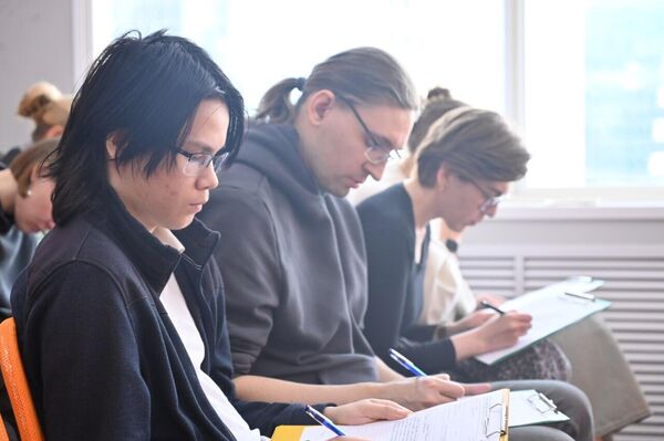 Тотальный диктант прошел в пресс-центре Sputnik-Казахстан - Sputnik Казахстан