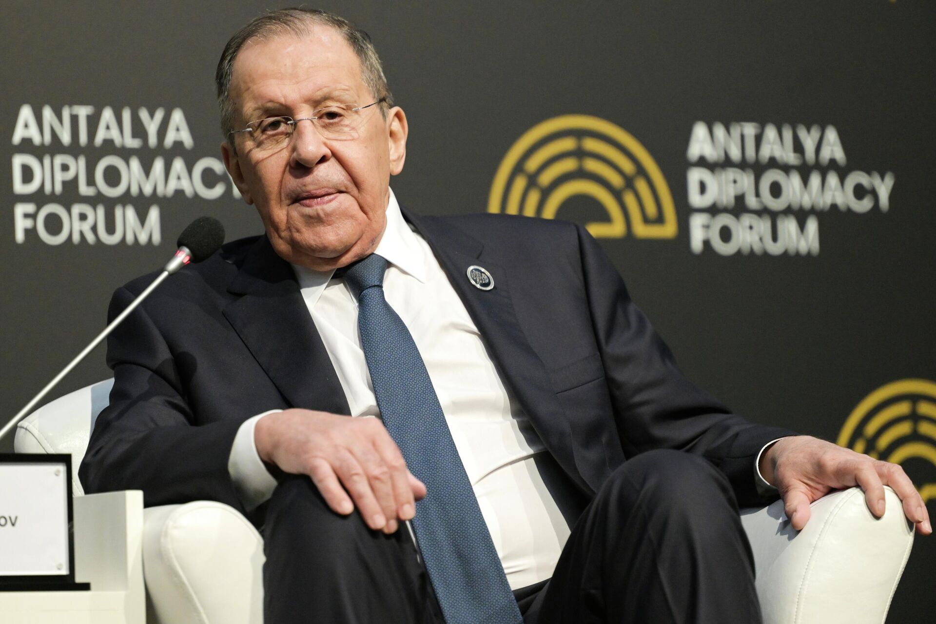 Министр иностранных дел РФ Сергей Лавров на Анталийском дипломатическом форуме - Sputnik Казахстан, 1920, 18.04.2026
