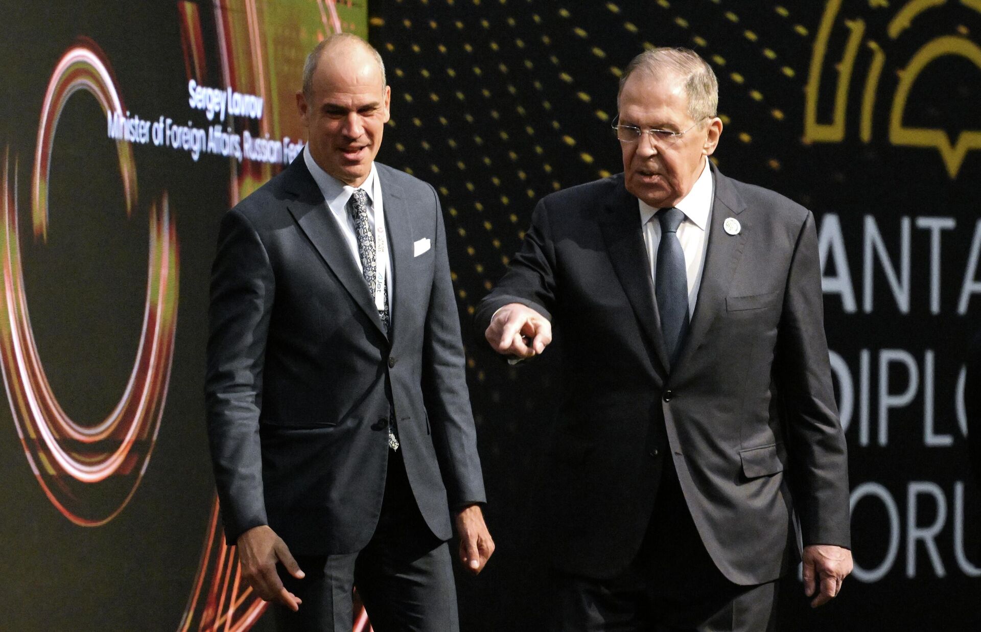 Министр иностранных дел РФ Сергей Лавров на Анталийском дипломатическом форуме - Sputnik Казахстан, 1920, 18.04.2026