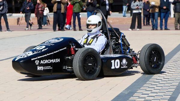 Гоночный болид разработали студенты Baitursynuly University  - Sputnik Казахстан