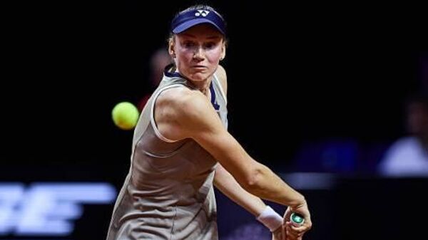 Елена Рыбакина вышла в финал и оказалась в шаге от очередного титула в Штутгарте