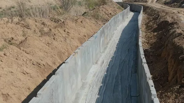 Жамбыл облысында ұзындығы 9,2 км магистральдық каналда реконструкция жұмыстары жүргізіліп жатыр - Sputnik Қазақстан