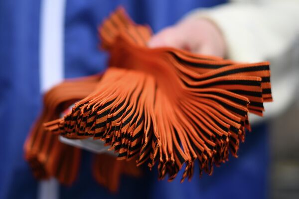 Старт акции Георгиевская ленточка в России - Sputnik Казахстан