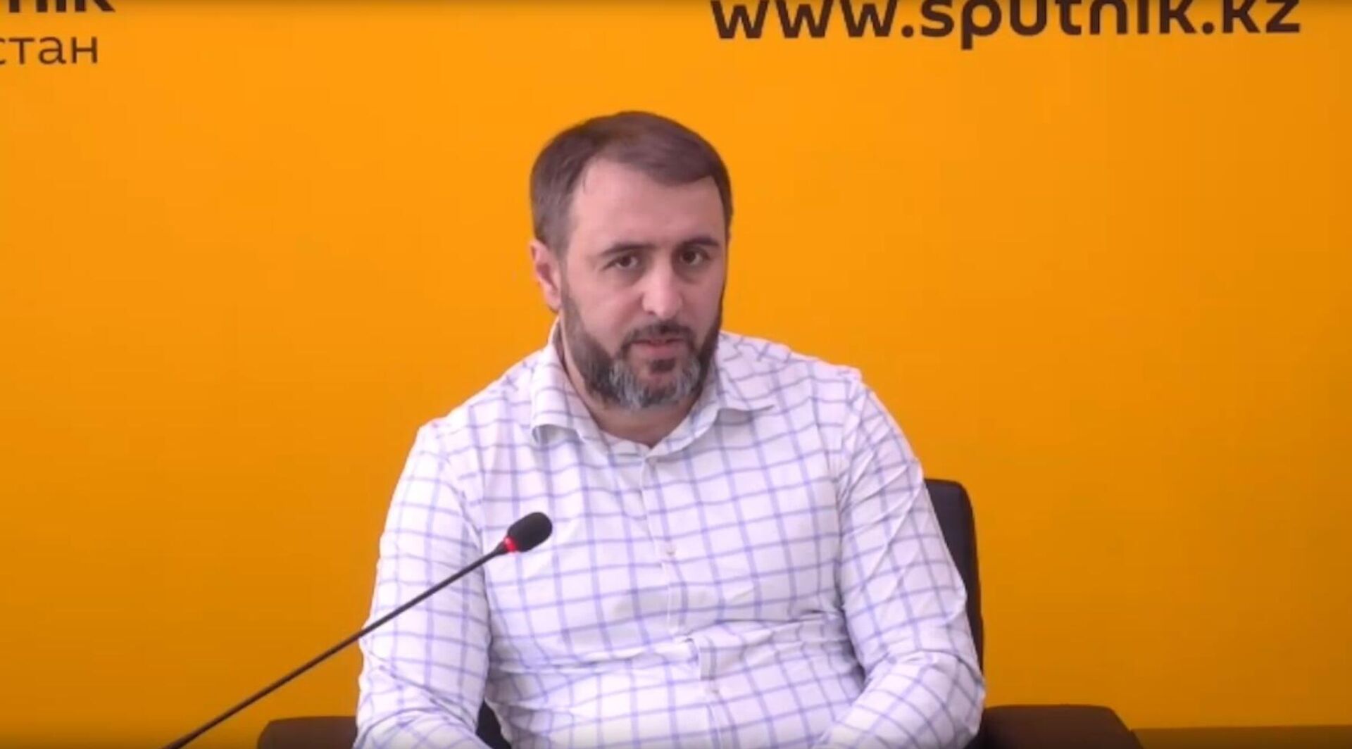 Советник гендиректора Дирекции Всемирного фестиваля молодежи Кантемир Хуртаев - Sputnik Казахстан, 1920, 22.04.2026