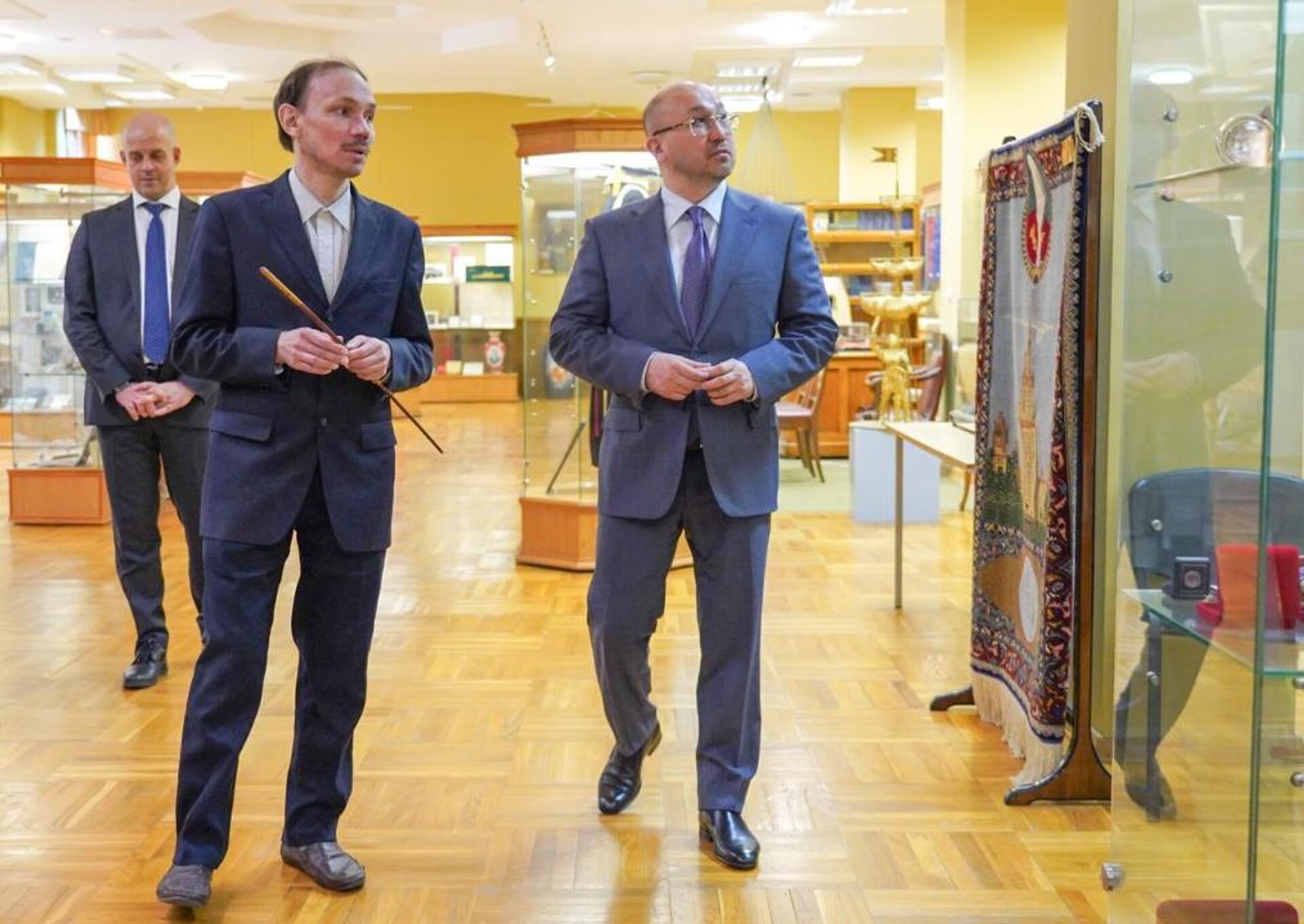 Посол Казахстана в России Даурен Абаев посетил МГУ - Sputnik Казахстан, 1920, 23.04.2026