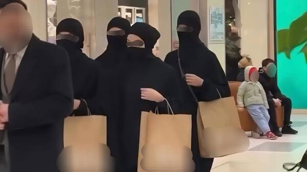 В Алматы несколько женщин привлекли к административной ответственности - Sputnik Казахстан