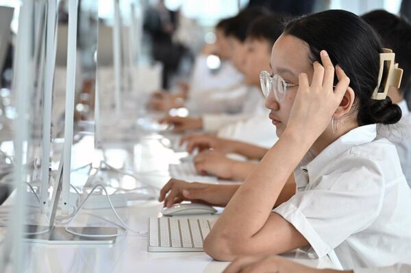 Токаев посетил Центр креативных технологий TUMO Astana - Sputnik Казахстан