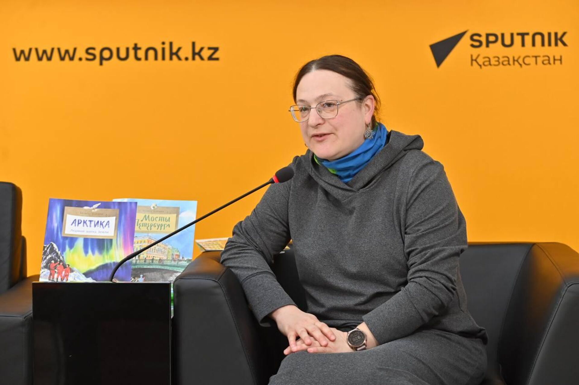 Детский писатель Хельга Патаки  - Sputnik Казахстан, 1920, 24.04.2026