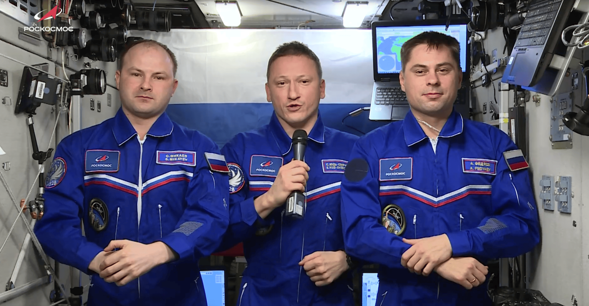 Космонавты с борта МКС приветствуют участников Диктанта Победы - Sputnik Казахстан, 1920, 25.04.2026